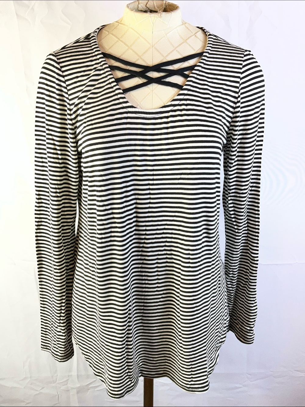 Hailey & Co. Long Sleeve Horizontal Striped Shirt Size Small New